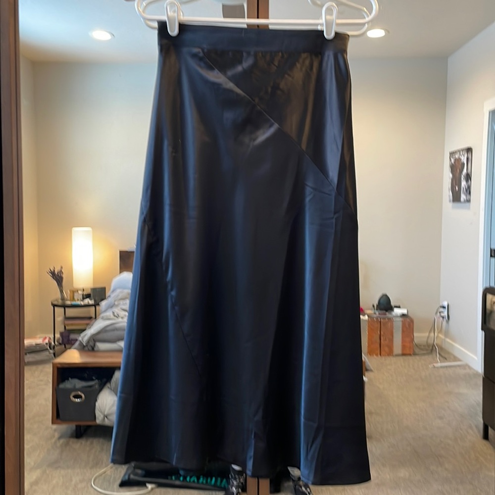 black satin ELLISON pull-on midi slip skirt - small